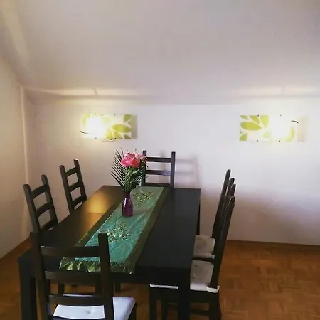 Farmhouse Apartment Happy Cow Mavcice Exterior photo